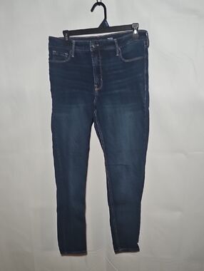 Old Navy Rockstar Skinny Size 12